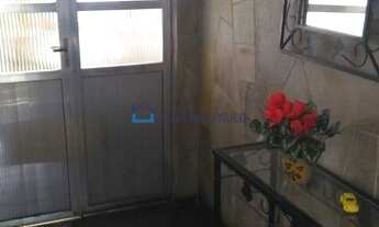 Imagem 2: Vila Moraes, excelente Sobrado em rua tranquila com infraestrutura de trasporte e comercio