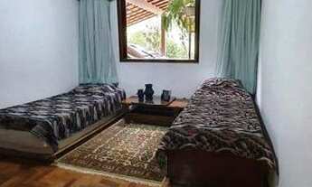 Imagem 4: Casa para venda tem 390 metros quadrados com 3 quartos em Itaipava - Petrópolis - RJ