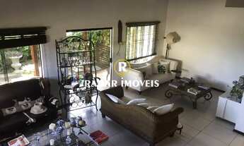 Imagem: Casa independente dentro de condomínio