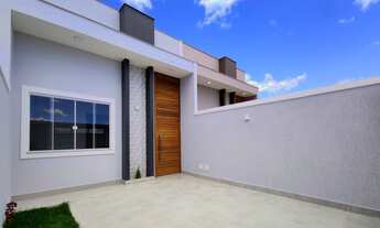 Imagem: CASA LINEAR com 3 quartos, sendo 1 suíte