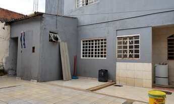 Imagem 2: SOBRADO COM 3 RESIDÊNCIAS NA QN 14-F, RIACHO FUNDO II