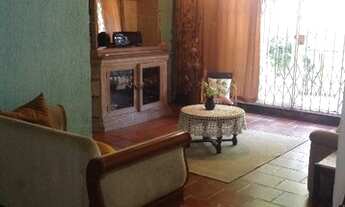 Imagem 4: Porto Alegre - Casa Padrão - Ipanema