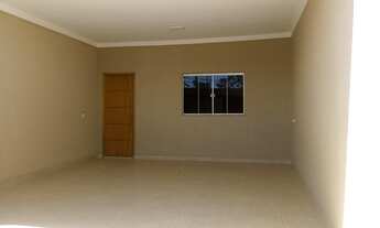 Imagem: Casa com três quartos no Setor Sul Jamil