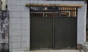 Imagem 2: Casa com 2 pisos na Fialho