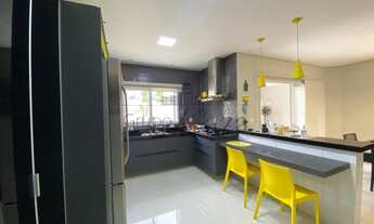 Imagem 5: Casa Condomínio - Urbanova - Residencial Floradas do Paratehy - 4 Dormitórios - 252m²