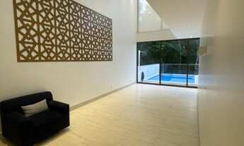 Imagem 5: Casa Alphaville 1 Salvador, 689m², 4 Suítes, 5 Vagas de Garagem, Nascente, Fino Acabamento