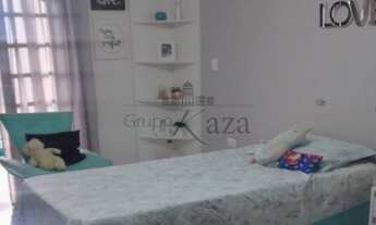 Imagem 7: Sobrado para venda com 215 metros quadrados com 3 quartos