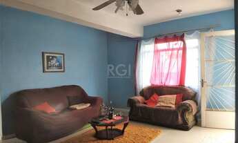 Imagem: Porto Alegre - Casa Padrão - Tristeza