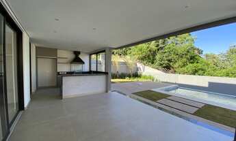 Imagem 2: Linda e Luxuosa casa em Rua exclusiva no Residencial Campos do Conde