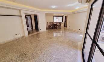 Imagem 1: Centro apto amplo com 3 garagens