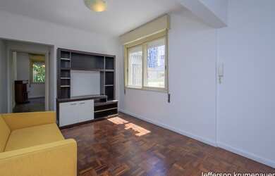 Imagem 5: Apartamento para venda possui 54m com 2 quartos em Cidade Baixa - Porto Alegre - RS