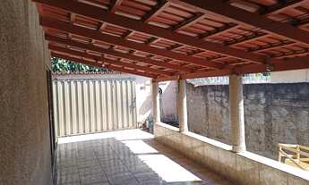 Imagem: Casa com 3 quartos e 290 m² construídos