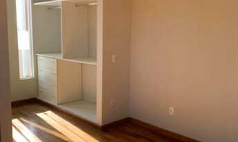 Imagem 5: Sobrado para venda tem 315 metros quadrados com 4 quartos em Jardim Amália - Bauru - SP