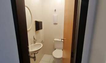 Imagem 2: Sala Comercial para aluguel e venda possui 30 metros quadrados