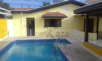 Imagem: Casa para venda - 194m² com 3 quartos em