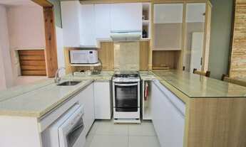 Imagem 5: Ótima casa com perfeita orientação solar, muito bem mobiliada e decorada