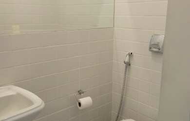 Imagem 3: SALA DE FRENTE COM 30M2 /GALERIA - MELHOR PONTO DA TIJUCA