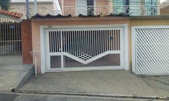 Imagem: Sobrado para venda possui 137 metros quadrados