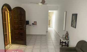 Imagem: Casa de 2 Dormitórios na Avenida dos Bandeirantes