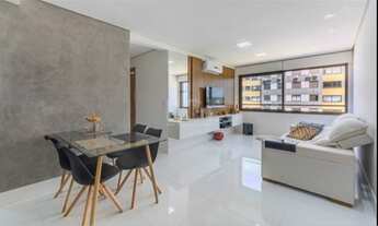 Imagem 2: Porto Alegre - Apartamento Padrão - Camaquã