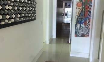 Imagem 7: Apartamento para venda possui 220 metros quadrados com 4 quartos em Icaraí - Niterói - RJ