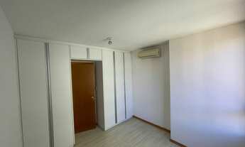 Imagem 7: Apartamento para venda possui 182 metros quadrados com 4 quartos em Pituba - Salvador - Ba