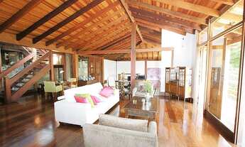 Imagem: Casa de condomínio para venda possui 550