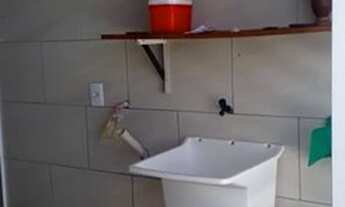 Imagem 5: Casa a venda com 2 quartos, laje e porcelanato