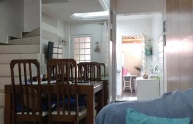 Imagem 2: Casa em Barueri - 2 dormitórios - 2 vagas - 800 mil - Oportunidade