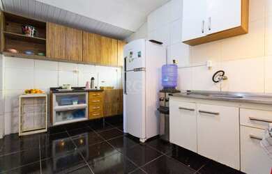 Imagem 2: Porto Alegre - Casa Padrão - Santa Tereza