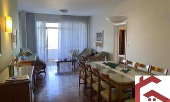 Imagem 2: Apartamento no centro do Guarujá bem amplo com 4 suítes - frente ao mar