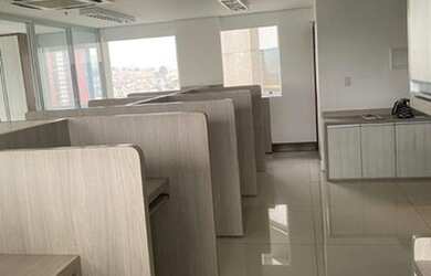 Imagem 3: EXCELENTE SALA PARA LOCAÇÃO EM LUGAR PRIVILEGIADO