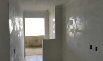 Imagem 2: 01dorm c/suíte, varanda gourmet com churrasqueira e fino acabamento de alto padrão !