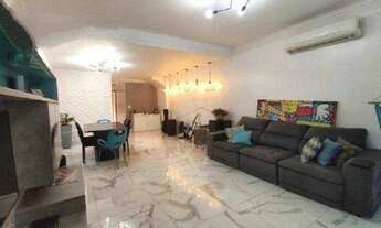 Imagem 3: Casa Sobreposta Baixa, com # Suítes, Piscina e Churrasqueira. bairro Embaré, em Santos