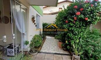 Imagem 3: Casa 4/4 com lindo jardim e grandes quartos com suítes