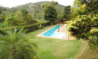 Imagem 2: Casa de condomínio para venda com 265 metros quadrados com 4 quartos