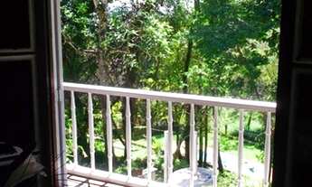 Imagem 7: Casa de condomínio para venda tem 190 metros quadrados com 4 quartos