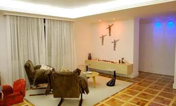 Imagem: APARTAMENTO COM 3 DORMITÓRIOS, 230 M²