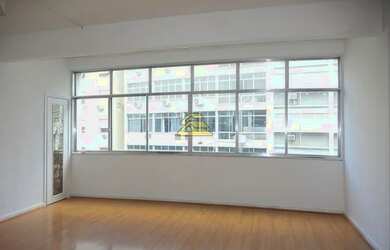 Imagem 2: Copacabana Apartamento com 3 dormitórios