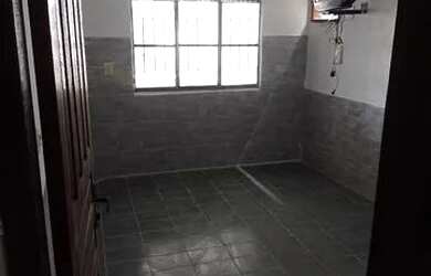 Imagem 7: Casa grande reformada com quintal amplo