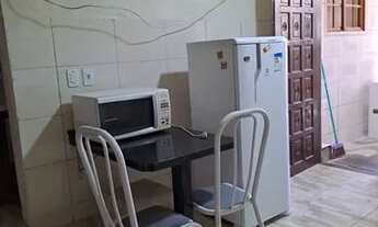 Imagem: Alugo Kitinet contato