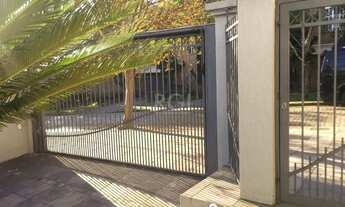 Imagem 4: Casa para Venda - 245m², 3 dormitórios, sendo 1 suites, 4 vagas - Jardim Botânico