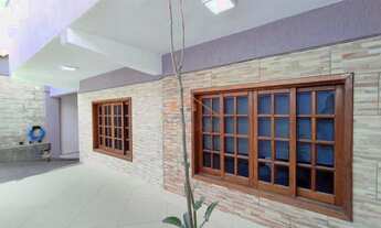 Imagem 3: Casa Plana em Lote 180m² com 05 Quartos sendo 01 Suíte e 02 Vagas no Eldorado em Contagem