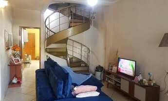 Imagem: Casa para Venda - 300m², 4 dormitórios