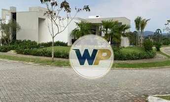 Imagem 5: Casa com 5 Suítes em Condomínio Fechado em Camboriú/SC