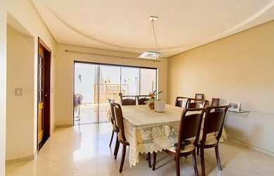 Imagem 5: Sobrado para venda no Guará II - DF com 4 quartos 02 suítes