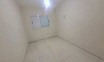 Imagem 4: 3 dormitórios sendo 1 suíte e 2 vagas garagem próximo ao mar