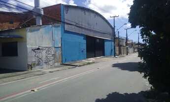 Imagem: Alugo Galpão no Bairro Montese Fortaleza