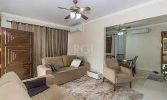 Imagem 2: Casa de 210m² - 3 dormitórios, churrasqueira, pátio e 4 vagas de garagem no Jardim do Sals