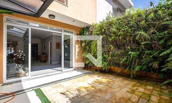 Imagem 7: Casa para Aluguel - Vila Madalena, 2 Quartos, 151 m2